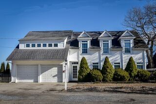 Photo of real estate for sale located at 41 Cleveland Way Wareham, MA 02532