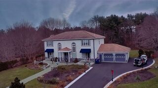 Photo of real estate for sale located at 116 Gifford Rd Westport, MA 02790