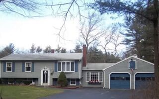 Photo of real estate for sale located at 50 Candlewick Close Duxbury, MA 02331