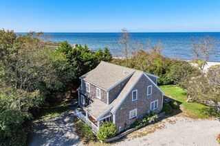 Photo of real estate for sale located at 40 Linger Longer Cartway Brewster, MA 02631