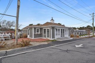 Photo of real estate for sale located at 15 Sea St Dennis, MA 02639