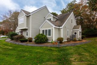 Photo of real estate for sale located at 2 Trevor Ln Brewster, MA 02631