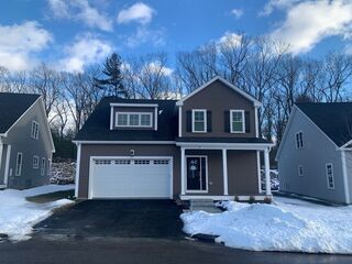 Photo of real estate for sale located at 21 Salisbury Hill Worcester, MA 01609