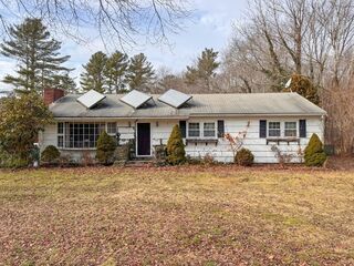 Photo of real estate for sale located at 263 Cross Rd Dartmouth, MA 02747