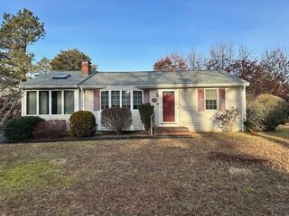 Photo of real estate for sale located at 40 Clinton Circle Dennis, MA 02660