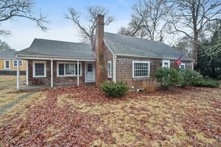 Photo of real estate for sale located at 35 Marigold Rd Yarmouth, MA 02673