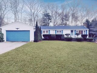 Photo of real estate for sale located at 25 Presidents Ln Plymouth, MA 02360