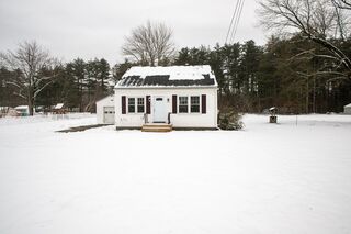 Photo of 118 Great Rd Shirley, MA 01464