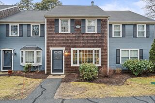 Photo of real estate for sale located at 23 Woodview Dr Brewster, MA 02631