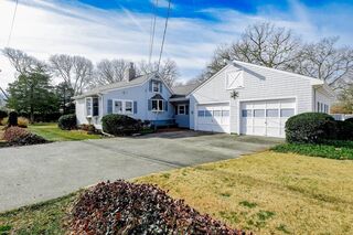 Photo of real estate for sale located at 46 Prospect Road Mattapoisett, MA 02739