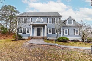Photo of real estate for sale located at 123 Fairview Ln Plymouth, MA 02360