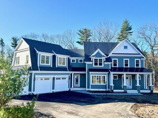 Photo of real estate for sale located at 14 Hitching Post Lane Norwell, MA 02061