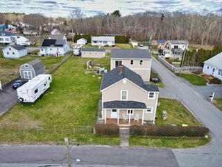 Photo of real estate for sale located at 16 Acushnet Ave Westport, MA 02790