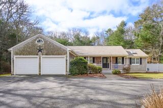 Photo of real estate for sale located at 187 Great Neck Rd Wareham, MA 02571