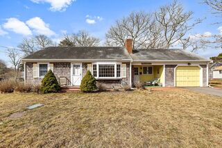 Photo of real estate for sale located at 7 Nantucket Ave Yarmouth, MA 02664