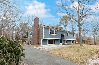 Photo of real estate for sale located at 26 Spencer Dr Plymouth, MA 02360