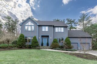 Photo of real estate for sale located at 5 Sullivan Way Canton, MA 02021