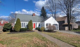 Photo of real estate for sale located at 468 Webster St Needham, MA 02494