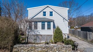 Photo of real estate for sale located at 3 Davis St Dartmouth, MA 02748