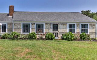 Photo of real estate for sale located at 25 Greenwood Ln Chatham, MA 02659