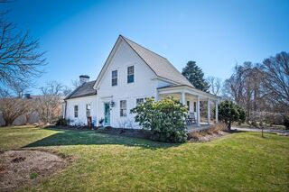 Photo of 209 Main St Orleans, MA 02653