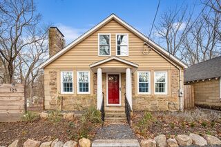 Photo of 125 Forest St Weymouth, MA 02190