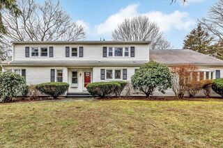 Photo of real estate for sale located at 15 Coles Lane Plymouth, MA 02360
