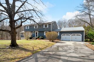 Photo of real estate for sale located at 1 Hatch Rd Acton, MA 01720