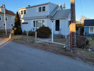 Photo of real estate for sale located at 46 Webster St Wareham, MA 02571
