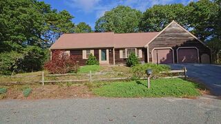Photo of real estate for sale located at 28 Fresh Pond Cir Dennis, MA 02660