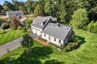 Photo of real estate for sale located at 12 Brewster Rd Kingston, MA 02364
