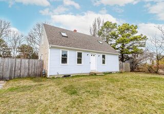 Photo of real estate for sale located at 55 Alderberry Lane Falmouth, MA 02536
