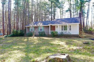 Photo of real estate for sale located at 4 Coombs Rd Rochester, MA 02770