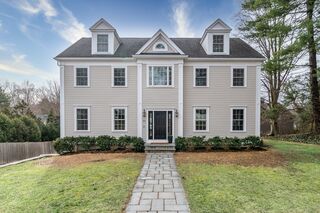 Photo of real estate for sale located at 11 Roanoke Road Wellesley, MA 02482