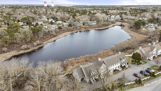 Photo of real estate for sale located at 1082 Main St Chatham, MA 02633