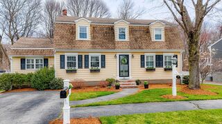 Photo of real estate for sale located at 29 Riverside Dr Reading, MA 01867