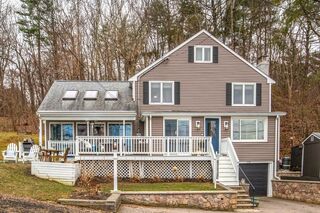 Photo of real estate for sale located at 118 Woolford Rd Wrentham, MA 02093