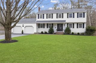 Photo of real estate for sale located at 7 Camelot Drive Hingham, MA 02043