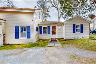 Photo of real estate for sale located at 9 Bells Neck Rd Harwich, MA 02671
