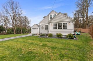 Photo of real estate for sale located at 182 Woods Hole Road Falmouth, MA 02536