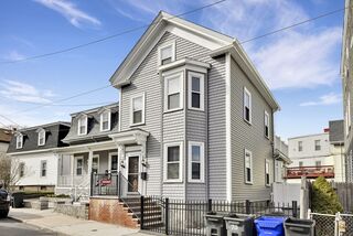 Photo of real estate for sale located at 78 Harbor View St Boston, MA 02125