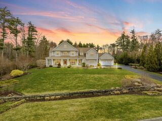 Photo of real estate for sale located at 6 Woodland Ridge Drive Lakeville, MA 02347