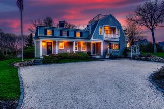 Photo of real estate for sale located at 5 Hillcrest Ln Chatham, MA 02650