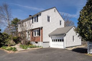 Photo of real estate for sale located at 71R Mount Vernon Street West Roxbury, MA 02132
