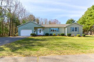 Photo of 110 Dunnbrook Rd East Brookfield, MA 01515