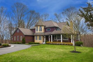 Photo of real estate for sale located at 86 Hammond  Street Rowley, MA 01969