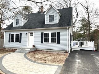 Photo of real estate for sale located at 30 Melix Ave Plymouth, MA 02360