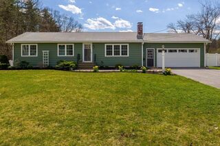 Photo of 1011 George Hill Rd Lancaster, MA 01523