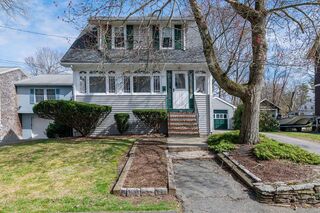 Photo of real estate for sale located at 46 Trafalgar Ct Weymouth, MA 02190