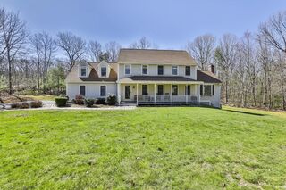 Photo of 21 Hillside Dr Townsend, MA 01469